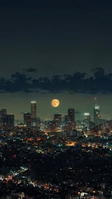 Moonlit City Night wallpaper thumbnail